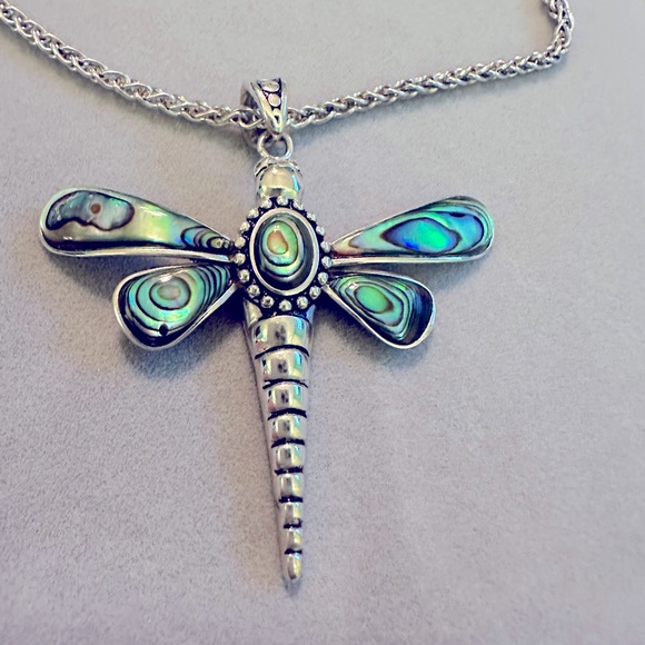 Gorgeous dragon fly earring and matching sterling silver necklace - Picture 3 of 11